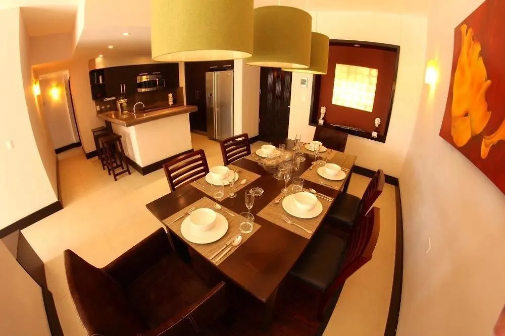 Bric Hotel & Spa Playa del Carmen 3*,